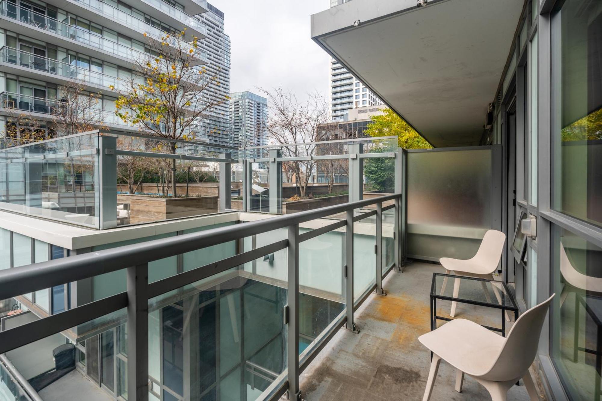 Modern Lillian St Apartments By Globalstay Торонто Экстерьер фото