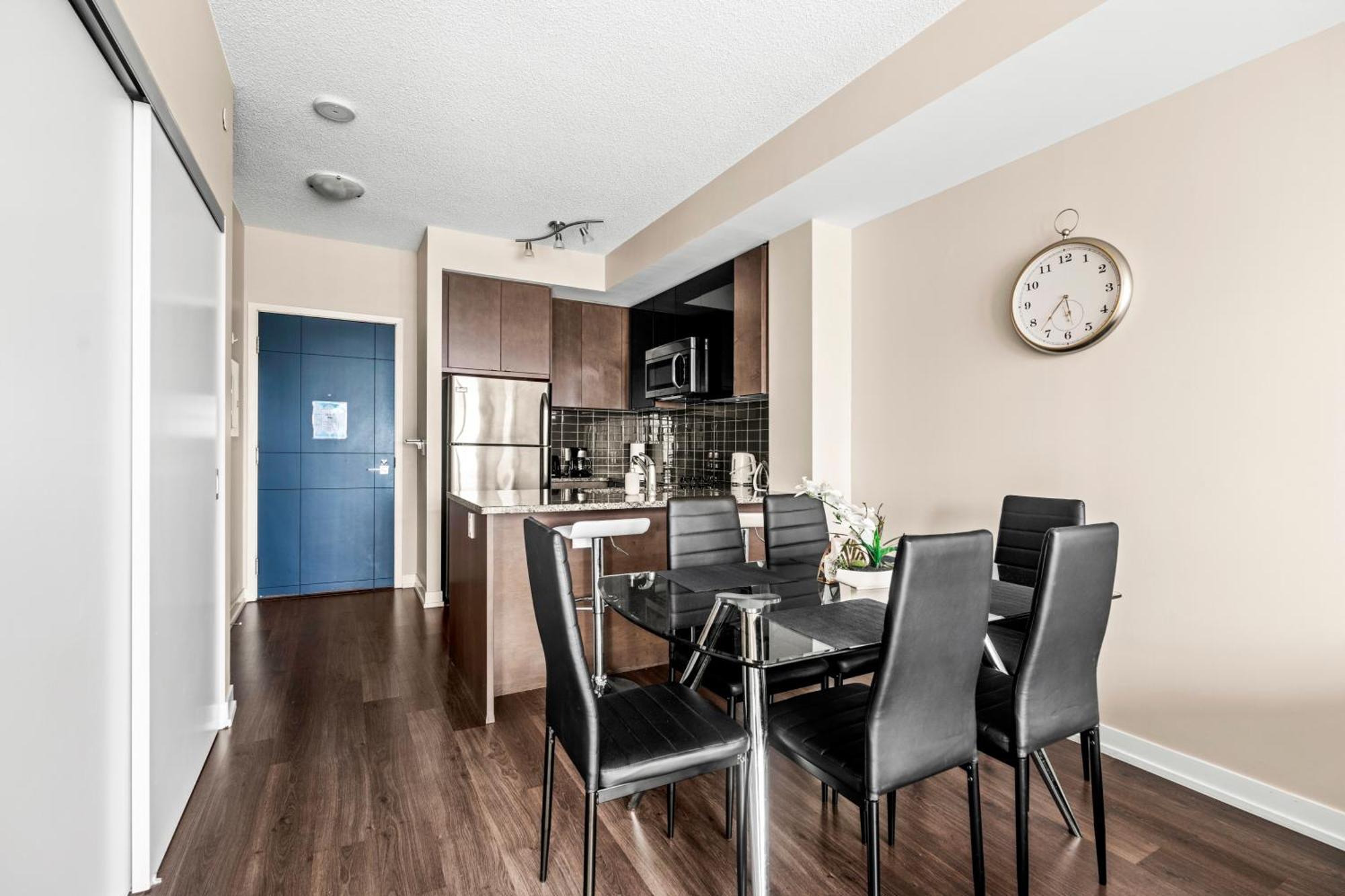Modern Lillian St Apartments By Globalstay Торонто Экстерьер фото