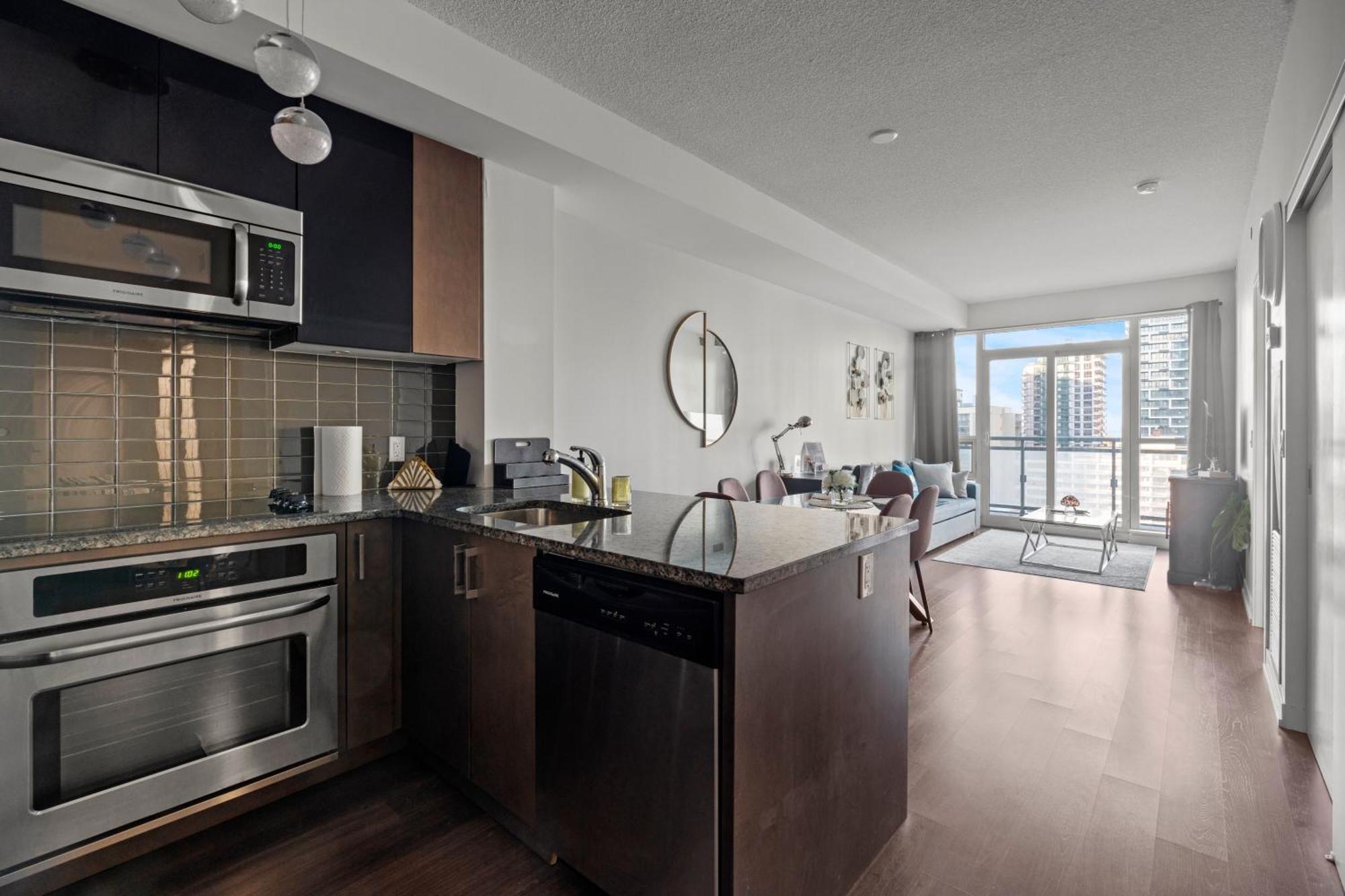 Modern Lillian St Apartments By Globalstay Торонто Экстерьер фото