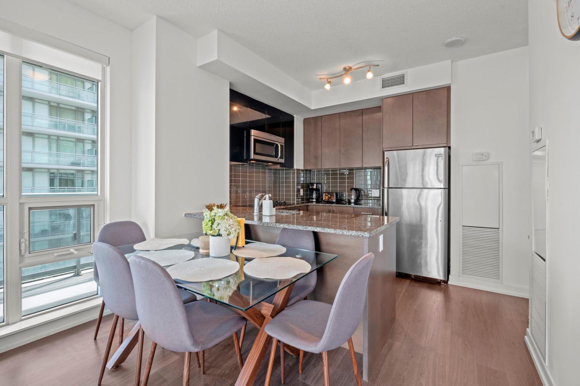 Modern Lillian St Apartments By Globalstay Торонто Экстерьер фото