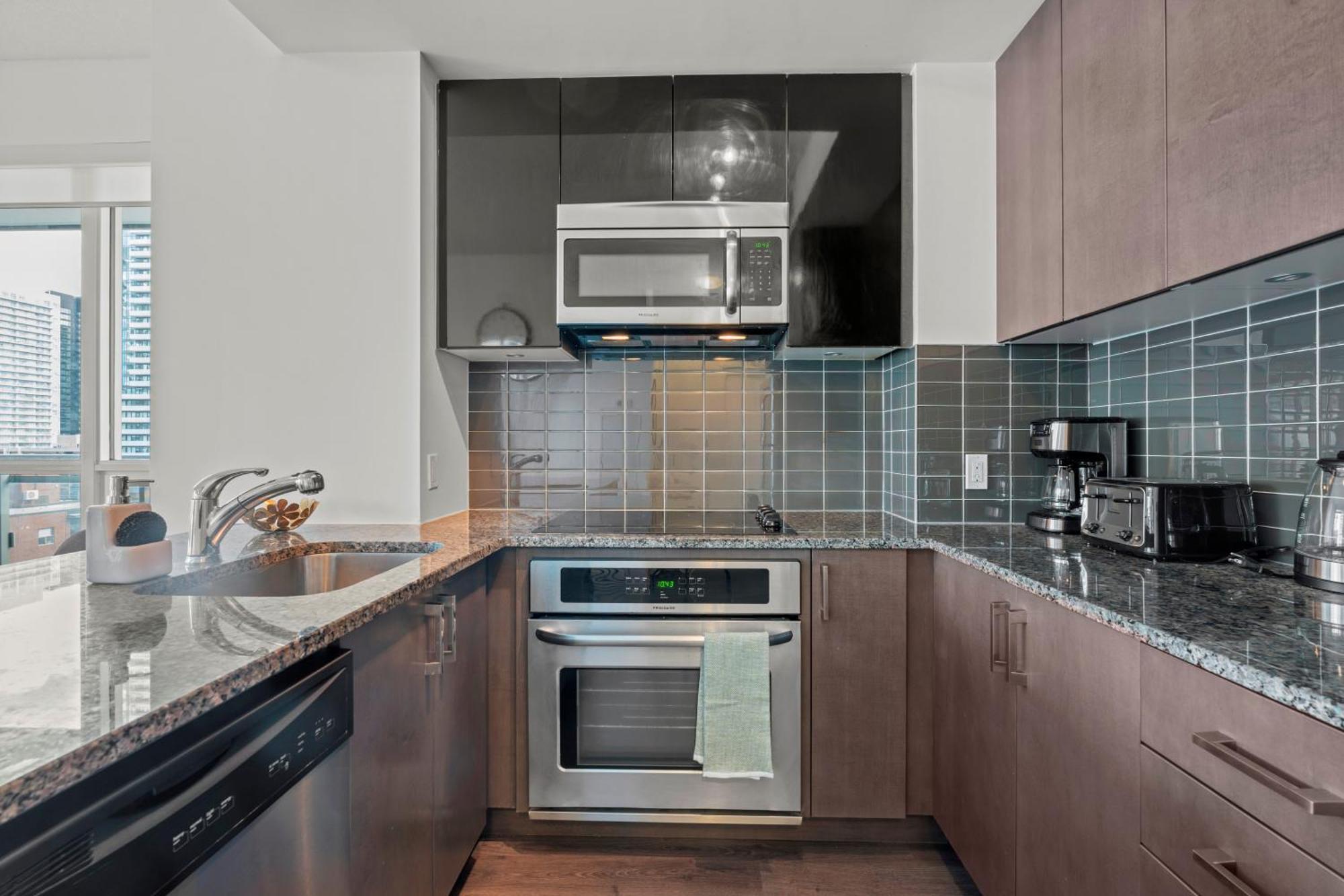 Modern Lillian St Apartments By Globalstay Торонто Экстерьер фото